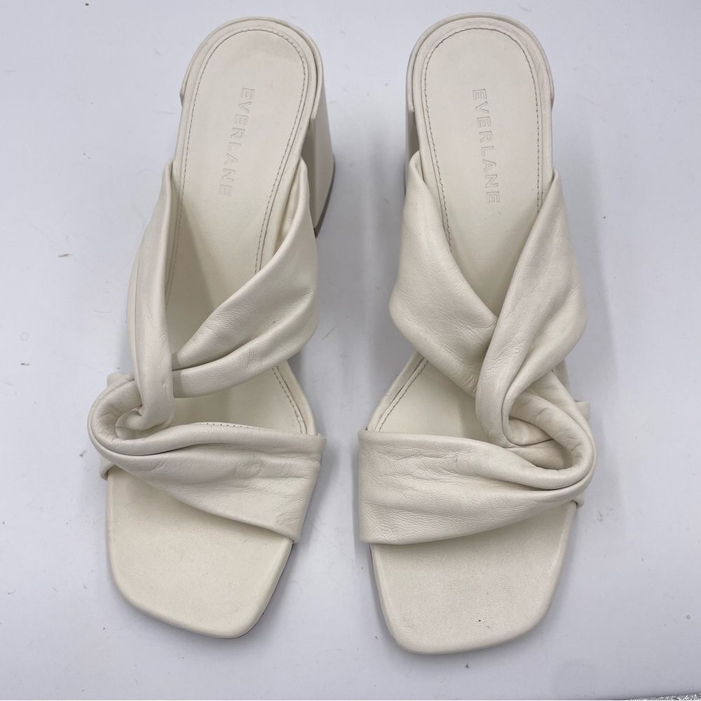 NEW Everlane Cream‎ Italian Leather Day Twist Heel in Size 8.5 - Picture 2 of 11